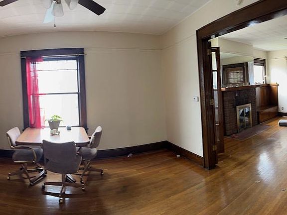4th image of 100 Holland Ave #1