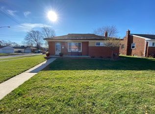29115 W Chicago St, Livonia, MI 48150