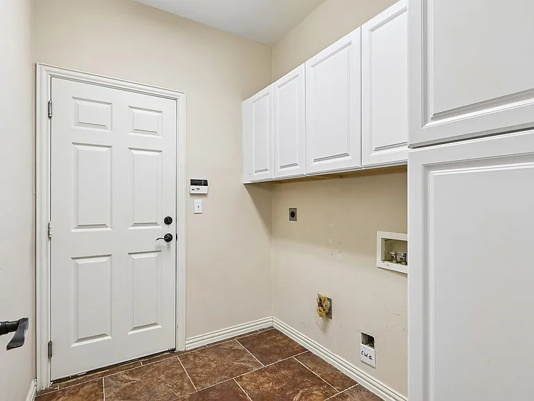 2027 Stonemont Ct — Photo 36