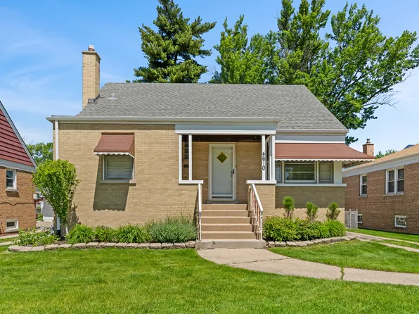 4610 W 97th Pl, Oak Lawn, IL 60453