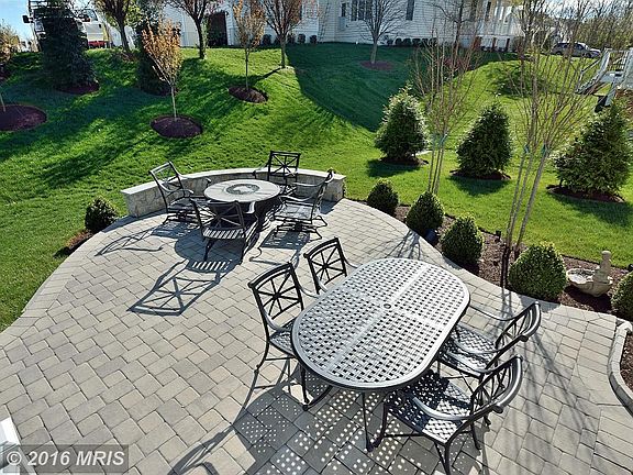 4th image of 15233 Grigsby Pl
