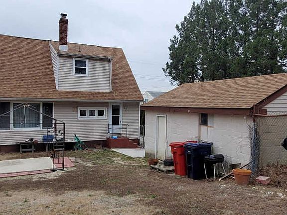 3rd image of 206 Belmont Ave