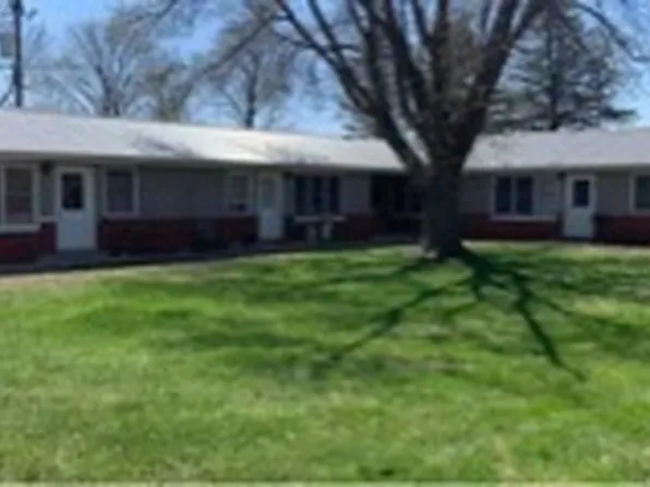 704 4th St, Livermore, IA