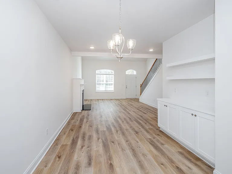 402 Manly Way — Photo 14