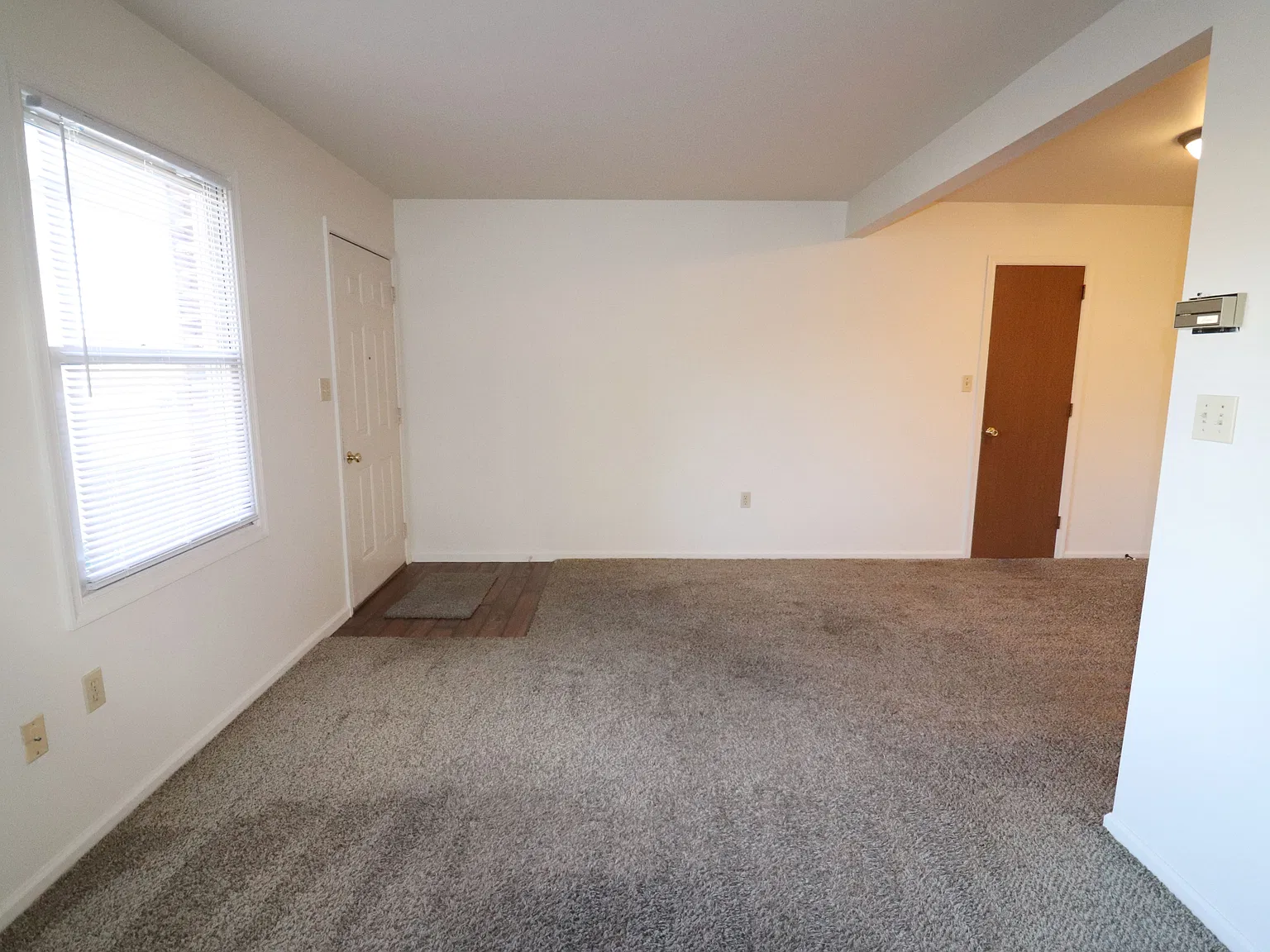 2 bed, $1,225 — Photo 4