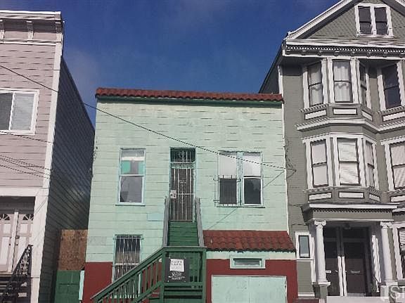 3rd image of 1068 Florida St