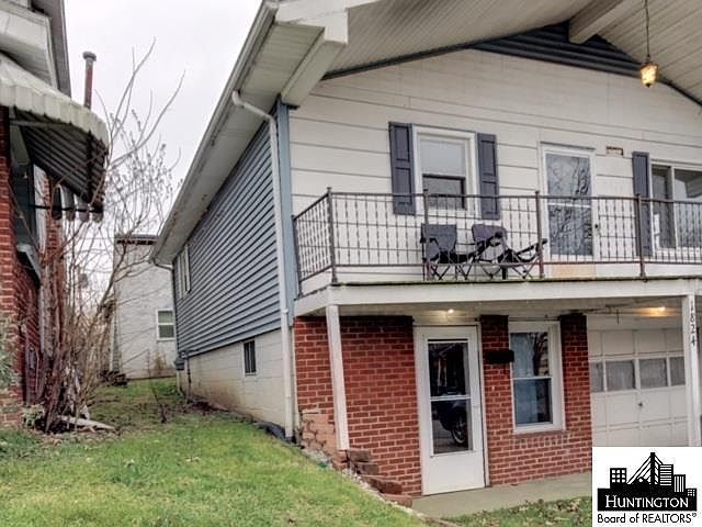 1st image of 1824 Poplar St