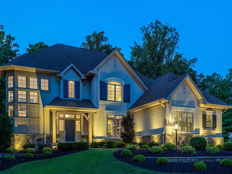 1st image of 10922 Shallow Creek Dr