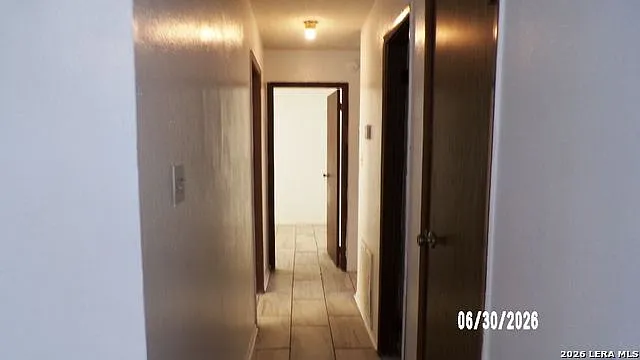 507 W Clare St — Photo 14