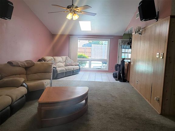 3rd image of 3615 High Mesa Dr