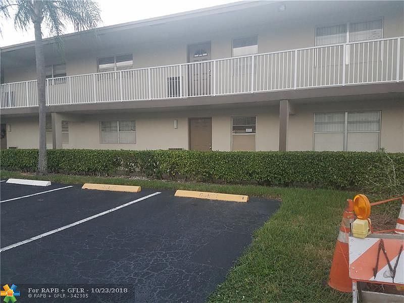 1st image of 601 NW 77th Ave APT 103