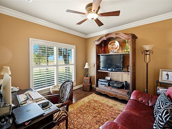 3rd image of 14605 Spring Creek Cir