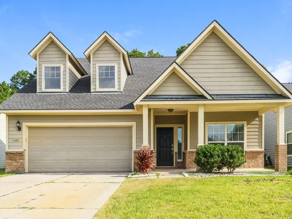 1089 Shadow Glenn Dr, Conroe, TX 77301
