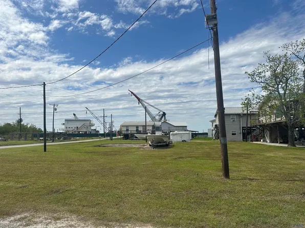 133 Trosclair Ln, Dulac, LA 70353