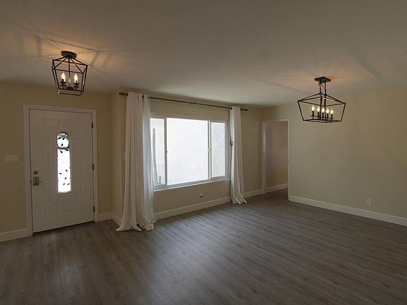 4th image of 11618 Welebir St