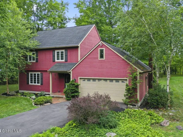 782 Grooms Road, Rexford, NY 12148