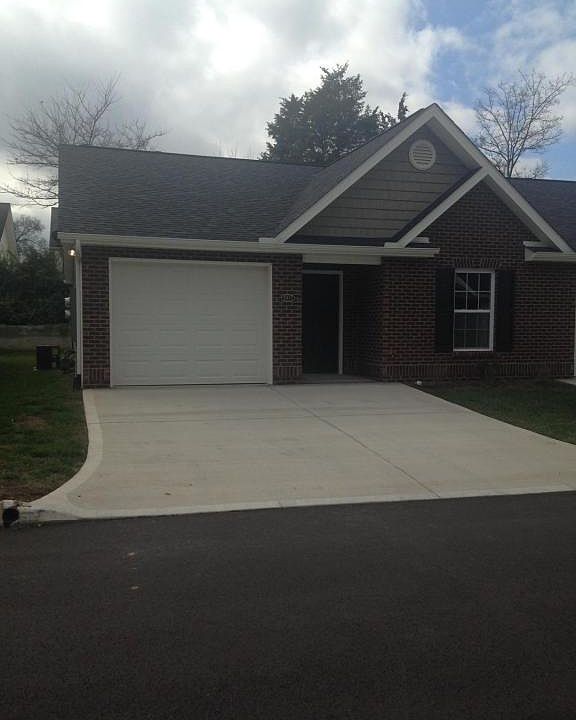1st image of 5015 White Petal Way