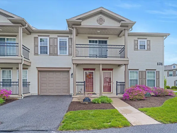 131 Alma Mater Ct, State College, PA 16803