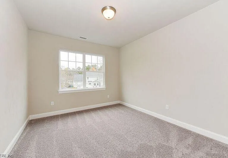 1005 Beachstone Quay — Photo 34
