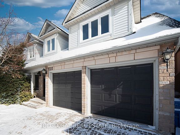 2nd image of 2211 Rockingham Dr