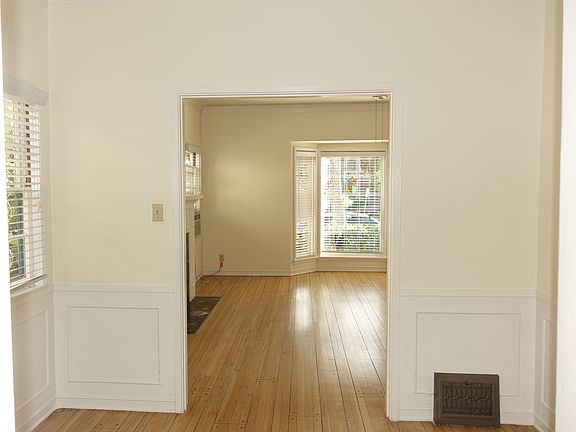 5th image of 823 E Doran St