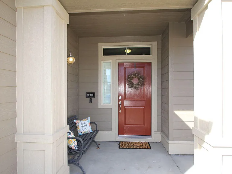 2531 S Riptide Ave — Photo 2
