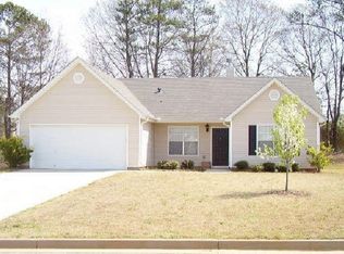 5500 Peachtree Landing Dr, Ellenwood, GA 30294