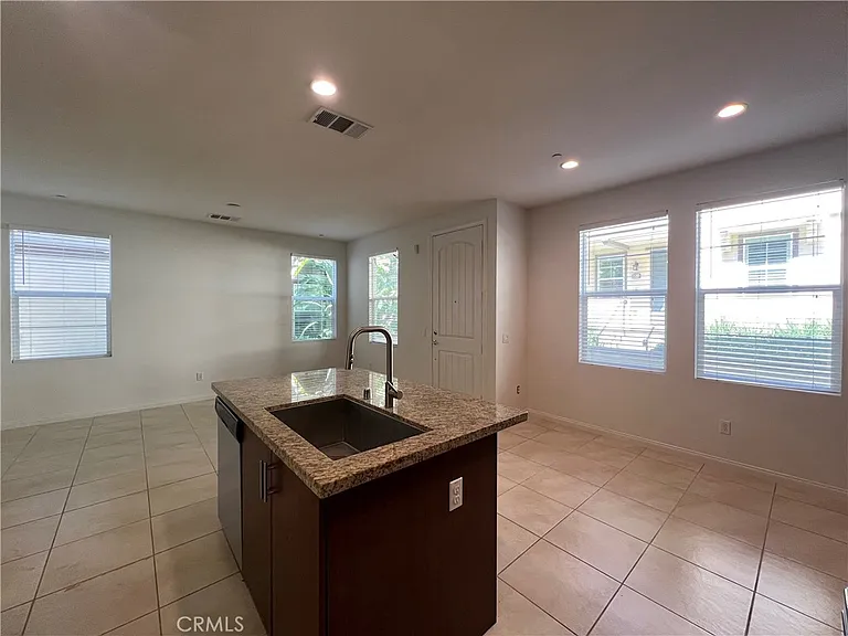 905 N Purple Sage Dr #F — Photo 6
