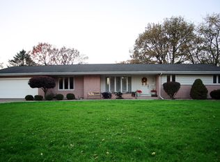 233 S Kansas Ave, Morton, IL 61550