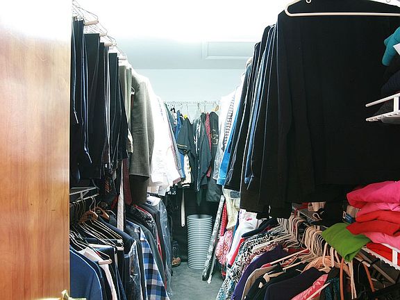 Walk-in closet