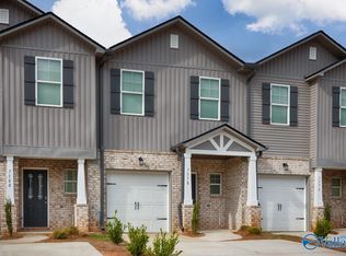 7578 Discovery Point Dr, Huntsville, AL 35806