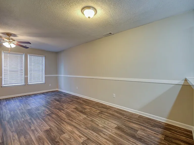 Forest Edge Townhomes — Photo 8