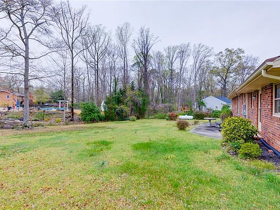 5th image of 15100 Horseshoe Bend Dr