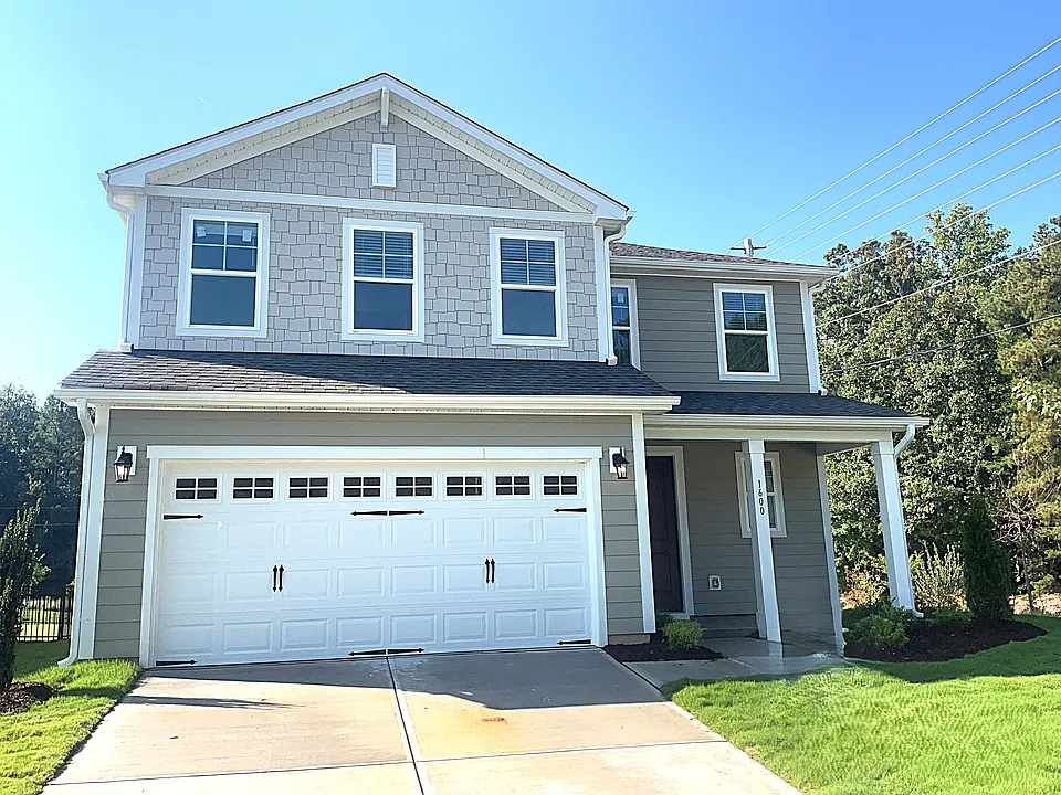 1600 Scenic Creek Pl