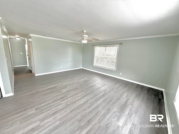 5th image of 26358 Carondelette Dr