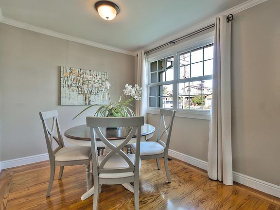 5th image of 1840 Gunston Way