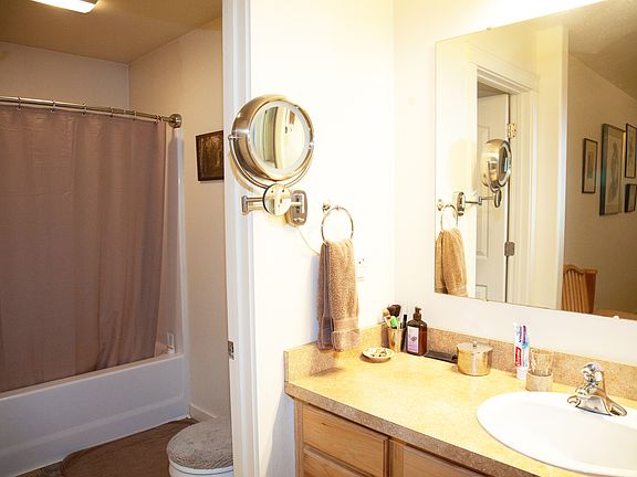 En Suite Primary Bathroom
