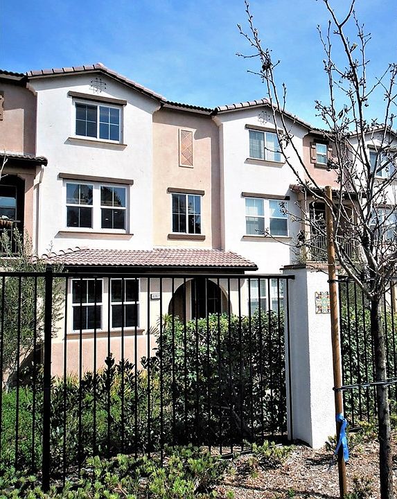 1st image of 40915 Belleray Ave