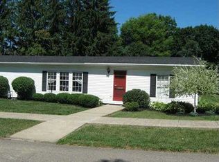 811 Superior St, Grove City, PA