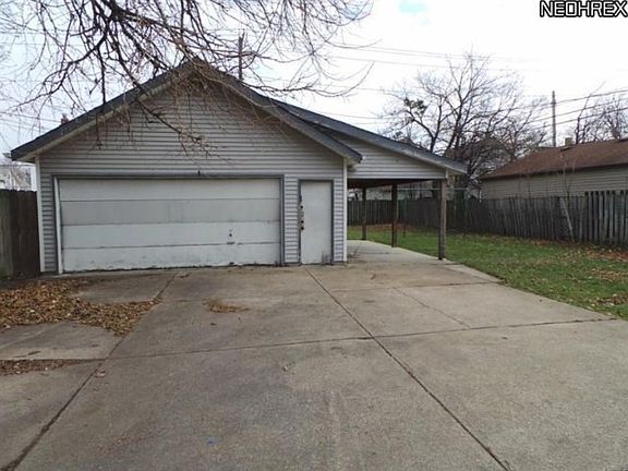 4th image of 3257 West Blvd