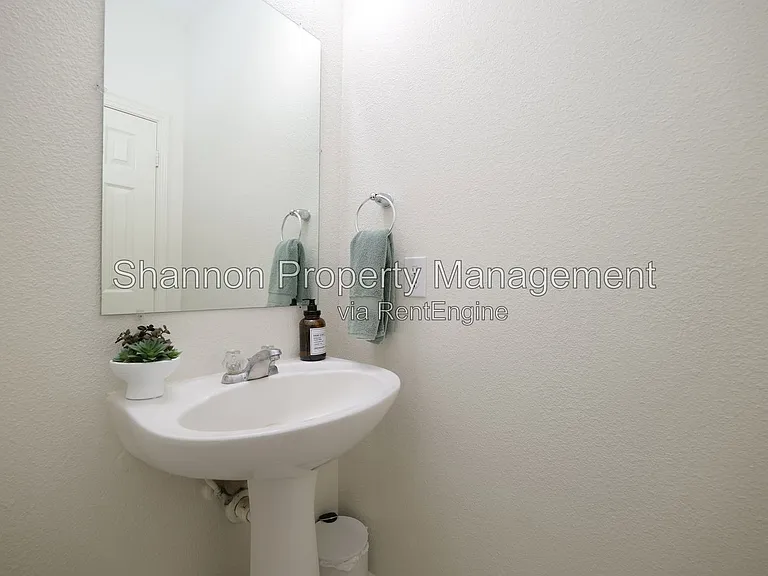 1203 Lavender Shade Ct — Photo 7