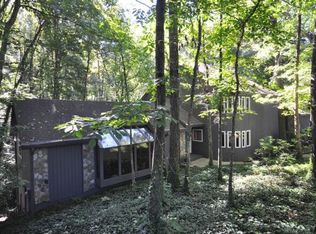 9320 Huntcliff Trce, Sandy Springs, GA 30350