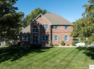 3010 Twin Pines Dr, Sedalia, MO 65301