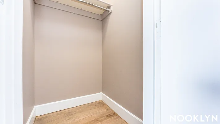 Rented by Nooklyn NYC LLC | media 24