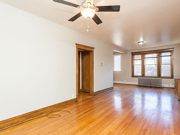 2nd image of 5627 N Glenwood Ave APT 1R