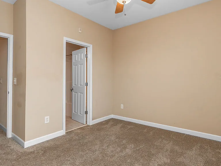 2954B Yancey Way — Photo 21