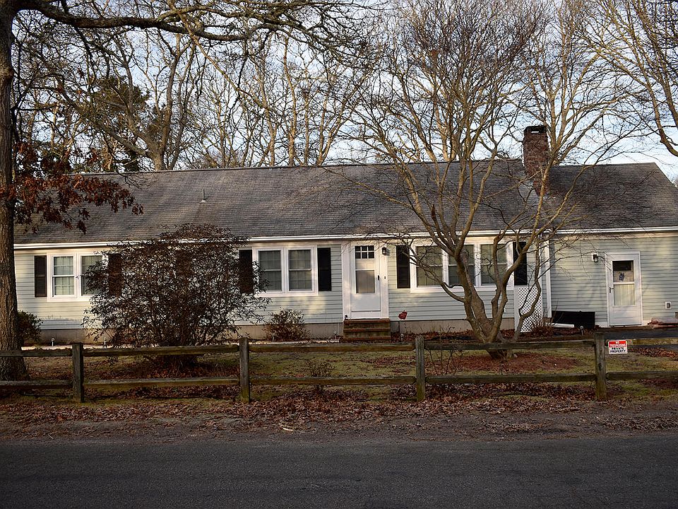 71 Old Strawberry Hill Road, Hyannis, MA 02601 Zillow