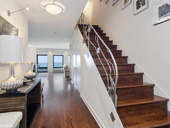 3rd image of 1100 N Lake Shore Dr APT 19A