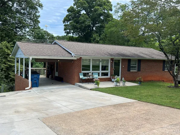 3255 Wilson Heights St, Hildebran, NC 28637
