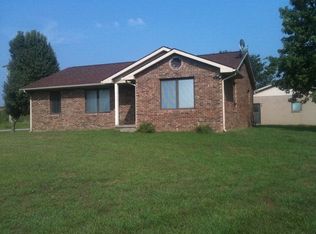 9434 Morgantown Rd, Whitesville, KY 42378